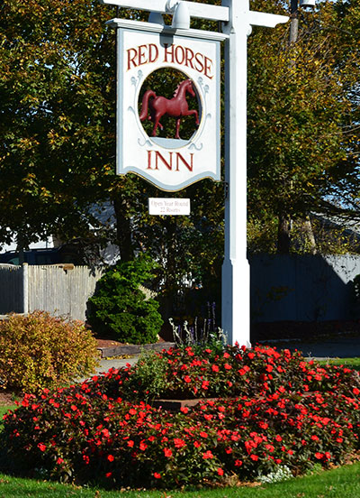 Red Horse Inn sign